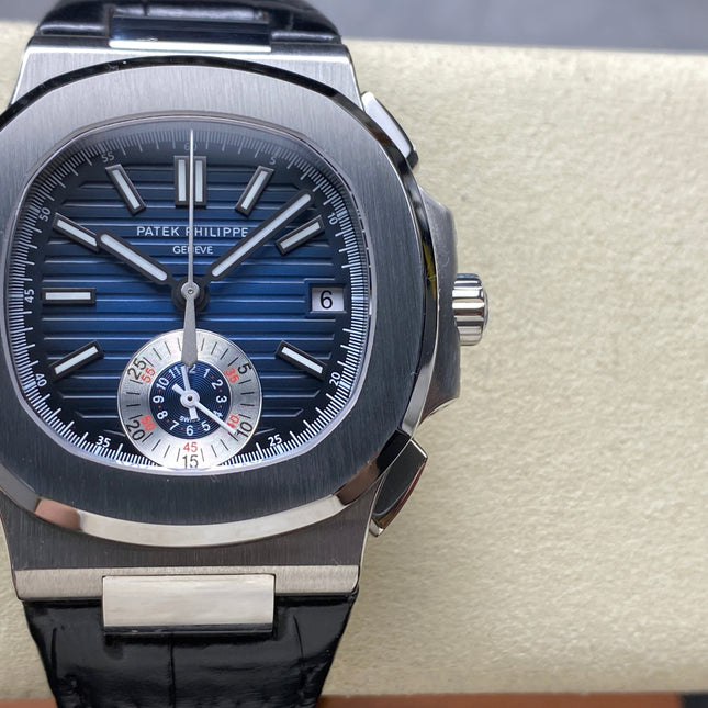 NAUTILUS STEEL CASE BLUE SUNBURST DIAL
