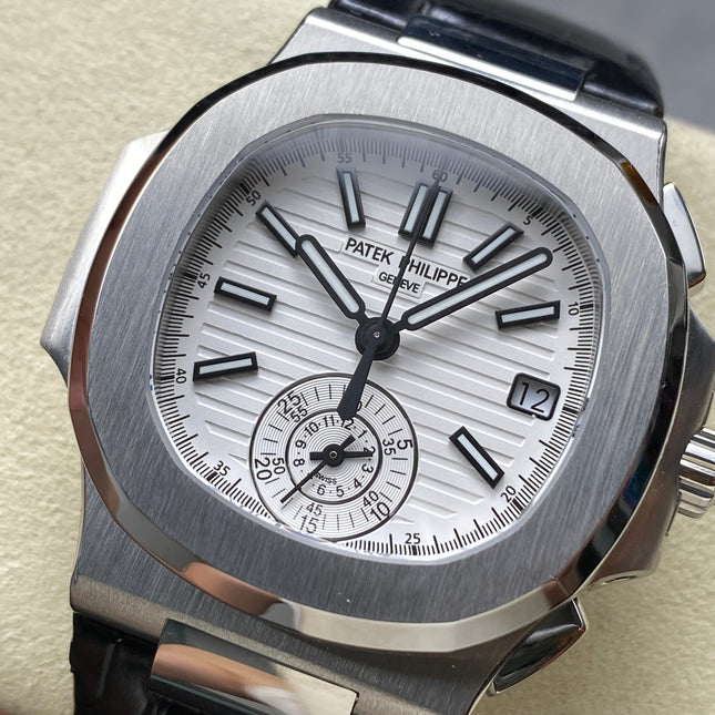 NAUTILUS STEEL CASE WHITE DIAL