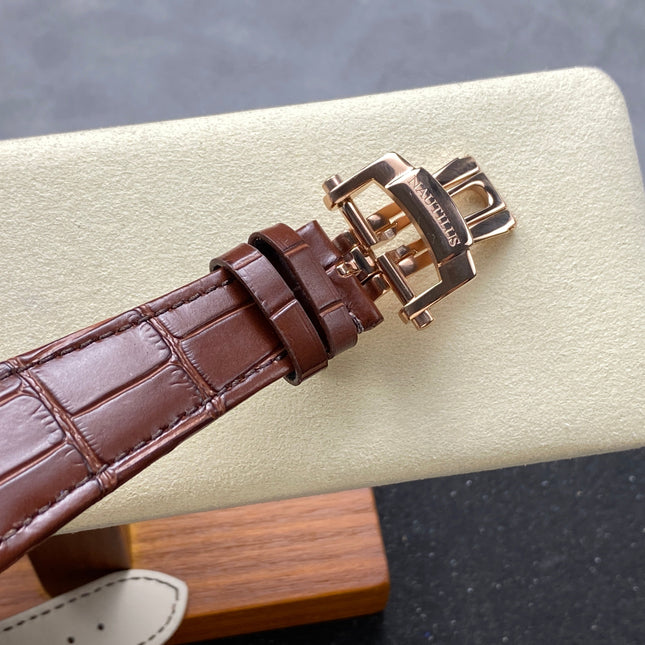 NAUTILUS ROSE GOLD CASE BROWN SUNBURST DIAL ALLIGATOR LEATHER STRAP
