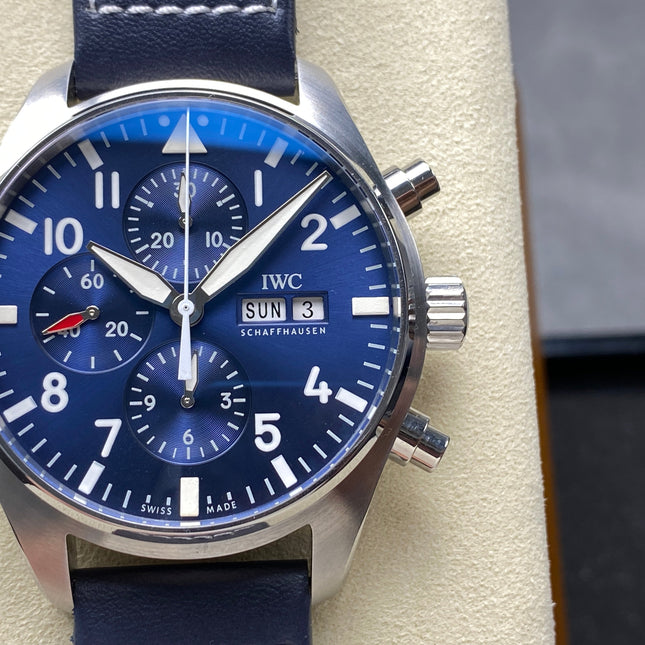 PILOT'S WATCH MARK XX STAINLESS STEEL CASE WITH NAVY BLUE LEATHER TRAP AND DIAL