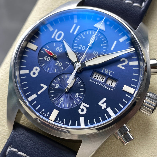 PILOT'S WATCH MARK XX STAINLESS STEEL CASE WITH NAVY BLUE LEATHER TRAP AND DIAL