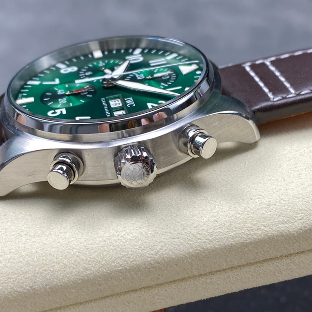 PILOT'S WATCH MARK XX STAINLESS STEEL CASE WITH BROWN LEATHER TRAP AND EMERALD GREEN DIAL