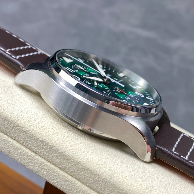 PILOT'S WATCH MARK XX STAINLESS STEEL CASE WITH BROWN LEATHER TRAP AND EMERALD GREEN DIAL