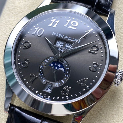 ANNUAL CALENDAR SELF-WINDING WHITE GOLD CASE DARK GRAY DIAL