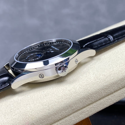 ANNUAL CALENDAR SELF-WINDING WHITE GOLD CASE DARK GRAY DIAL