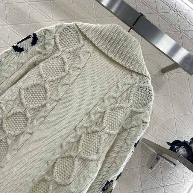 CHANEL 25S ZIPPERED CARDIGAN STYLE 115