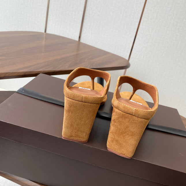 ALAIA WEDGE THONG SANDALS 25S IN BURNT ORANGE SUEDE