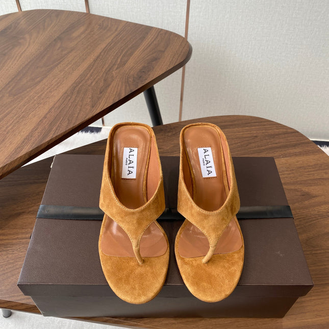 ALAIA WEDGE THONG SANDALS 25S IN BURNT ORANGE SUEDE
