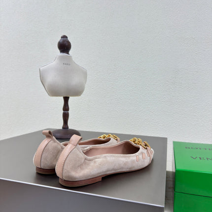 BALLET FLAT IN LIGHT BROWN SUEDE