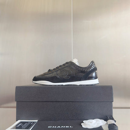 CHANEL 25S SNEAKERS 20MM IN BLACK GLOSSY CALFSKIN