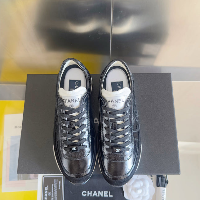 CHANEL 25S SNEAKERS 20MM IN BLACK GLOSSY CALFSKIN