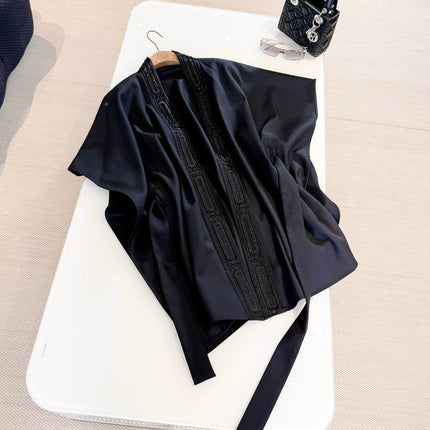 HERMES 25S SEQUIN-EMBROIDERED KNIT CAPE 319