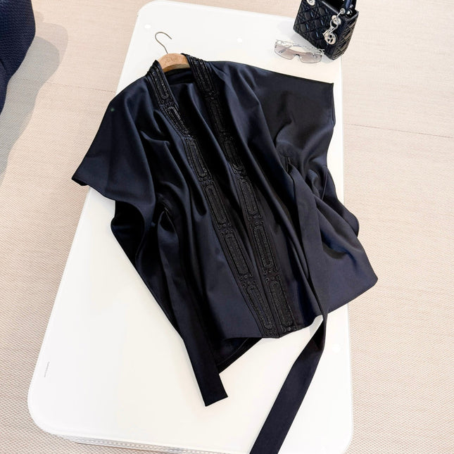 HERMES 25S SEQUIN-EMBROIDERED KNIT CAPE 319