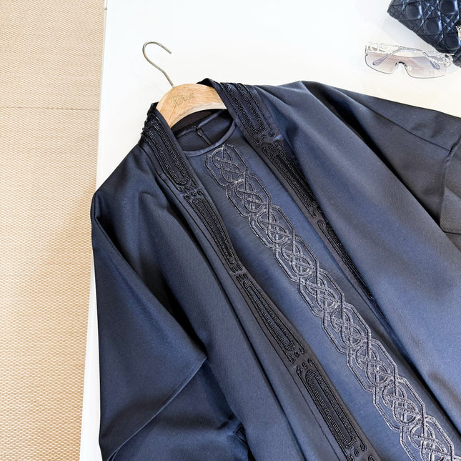 HERMES 25S SEQUIN-EMBROIDERED KNIT CAPE 319