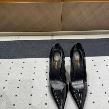 NORMA PUMPS IN BLACK GLOSSY SHEEPSKIN