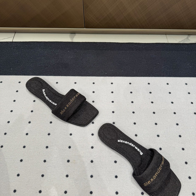 VY POOL SANDAL IN BLACK DENIM