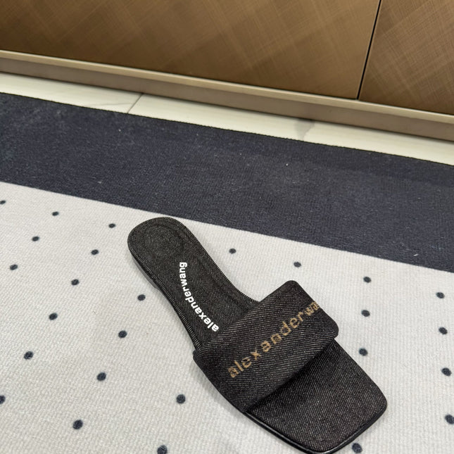 VY POOL SANDAL IN BLACK DENIM