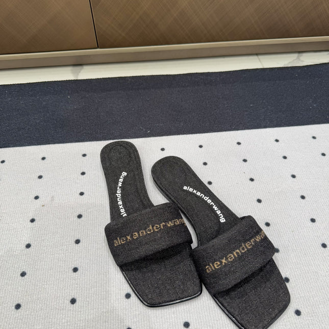 VY POOL SANDAL IN BLACK DENIM