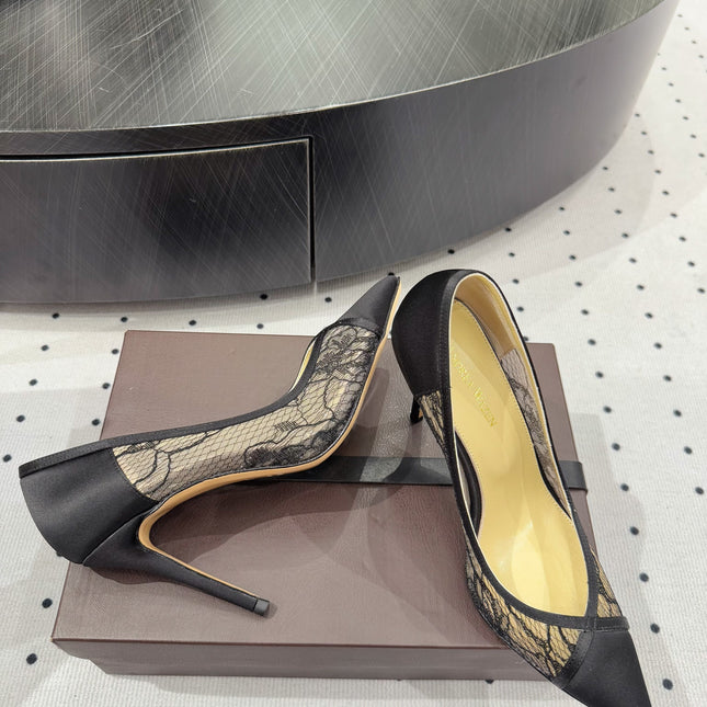 POINTED-TOE HIGH PUMPS 95MM IN BLACK MESH AND SILK