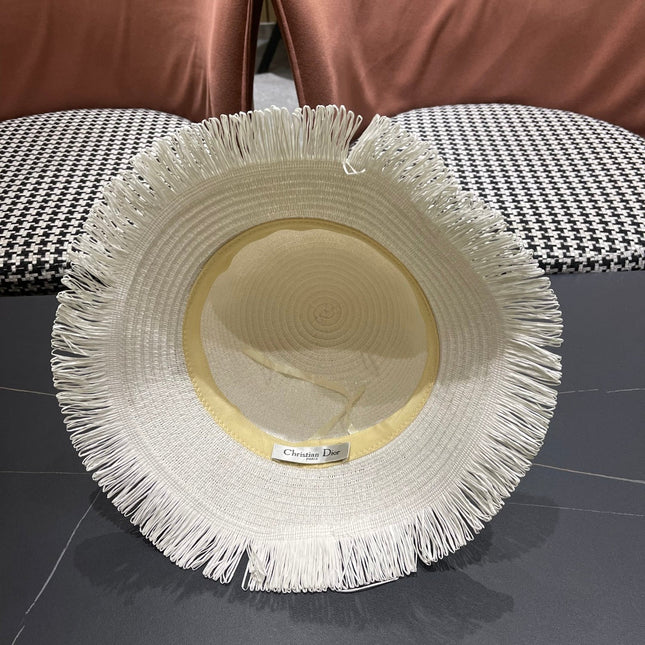 BUCKET HAT IN WHITE RAFFIA 653604