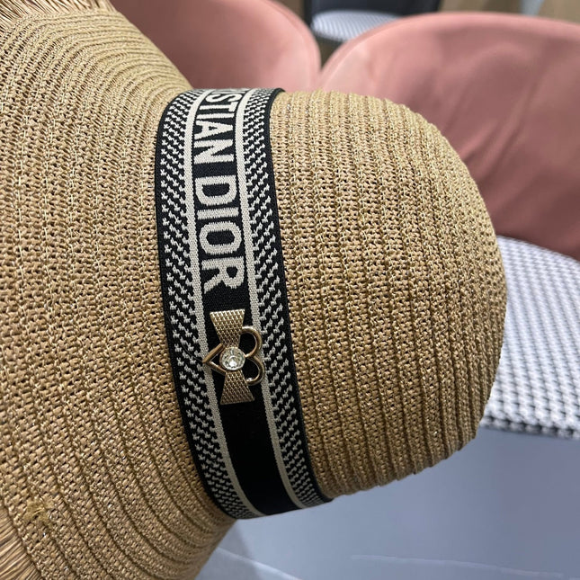 BUCKET HAT IN BEIGE RAFFIA 653605