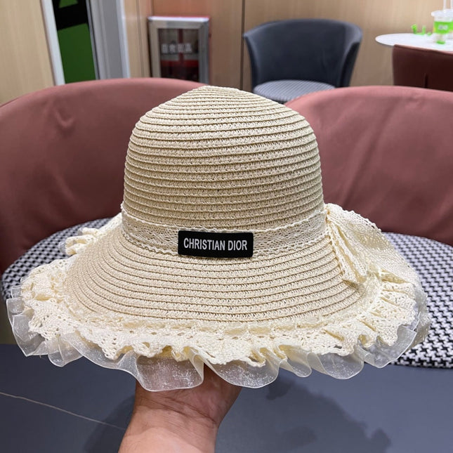 HAT IN LIGHT BEIGE RAFFIA MIX LACE FABRIC