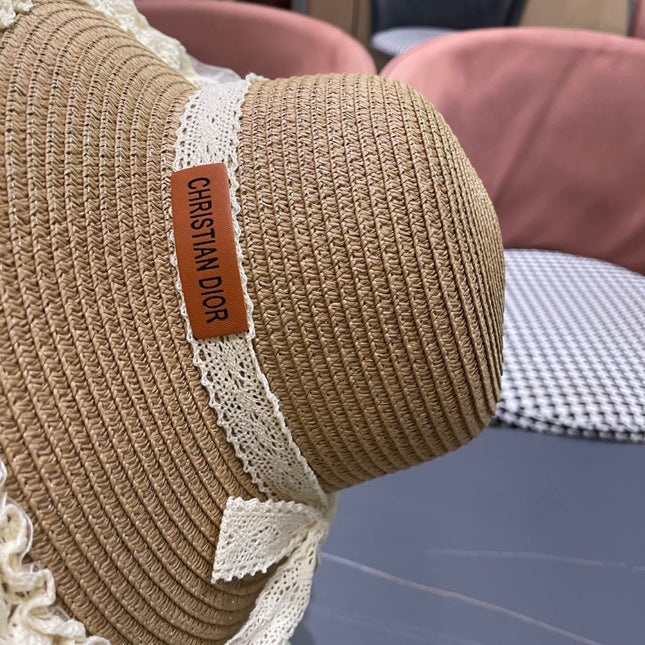 HAT IN DARK BEIGE RAFFIA MIX LACE FABRIC