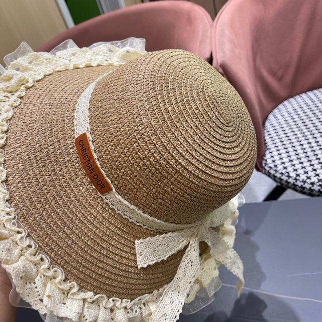 HAT IN DARK BEIGE RAFFIA MIX LACE FABRIC