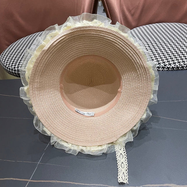 HAT IN PINK RAFFIA MIX LACE FABRIC