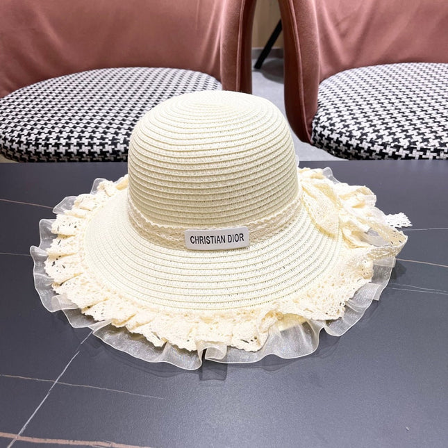 HAT IN CREAM WHITE RAFFIA MIX LACE FABRIC