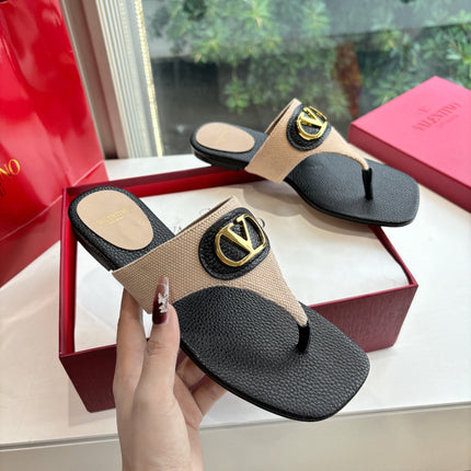 VLTN THONG SANDALS 25S IN BLACK MIX BEIGE LAMBSKIN WITH GOLD HARDWARE