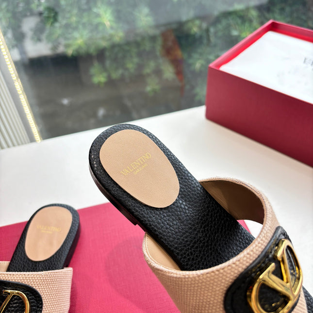 VLTN THONG SANDALS 25S IN BLACK MIX BEIGE LAMBSKIN WITH GOLD HARDWARE