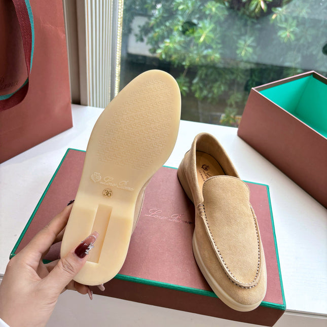 LP LOAFERS 25S IN WARM BEIGE CASHMERE