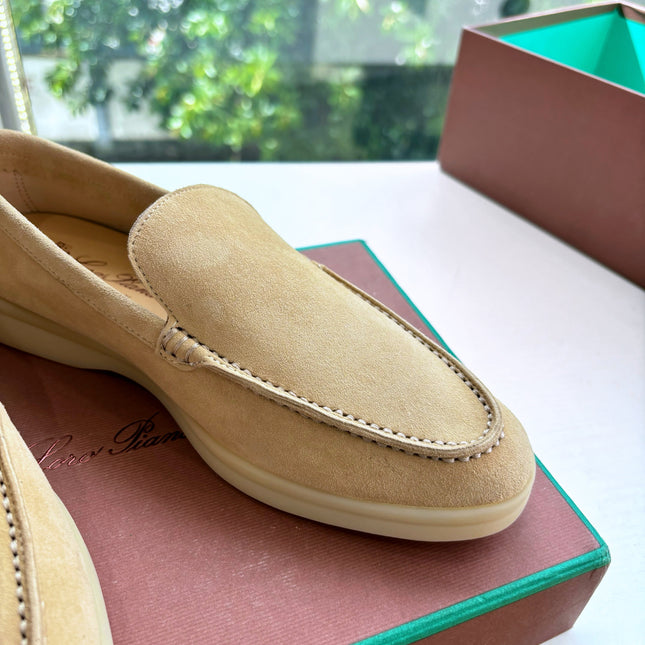 LP LOAFERS 25S IN WARM BEIGE CASHMERE