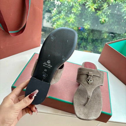 LP THONG SANDALS 25S IN STONE BROWN SUEDE