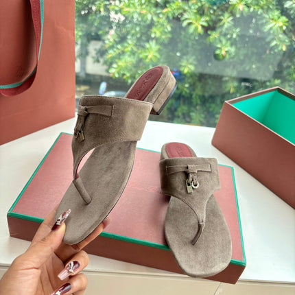 LP THONG SANDALS 25S IN STONE BROWN SUEDE