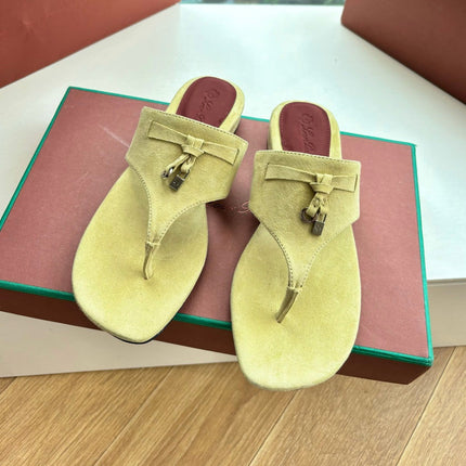 LP THONG SANDALS 25S IN PASTEL YELLOW SUEDE