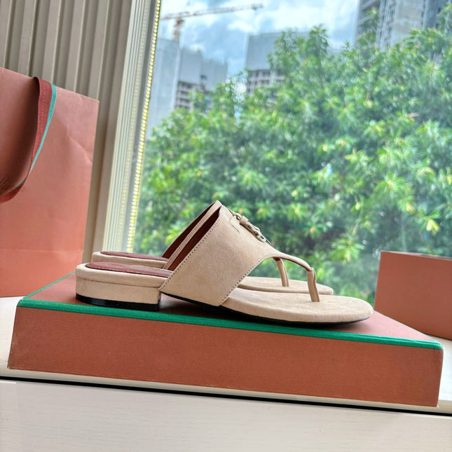 LP THONG SANDALS 25S IN WARM BEIGE SUEDE