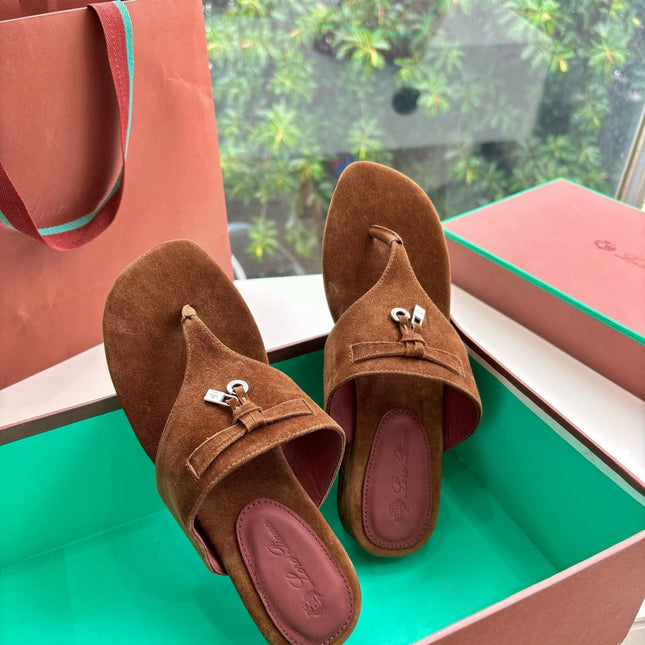 LP THONG SANDALS 25S IN BROWN SUEDE