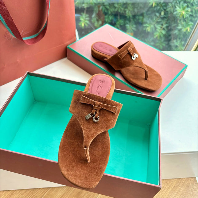 LP THONG SANDALS 25S IN BROWN SUEDE
