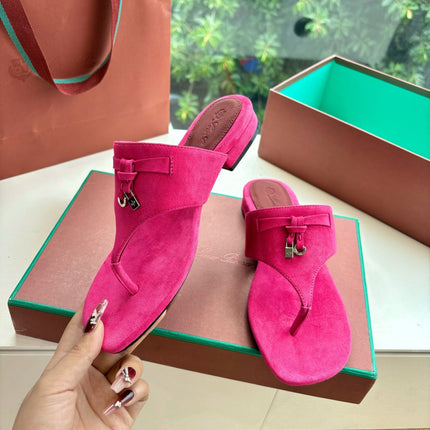 LP THONG SANDALS 25S IN DARK PINK SUEDE