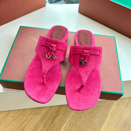 LP THONG SANDALS 25S IN DARK PINK SUEDE