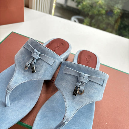 LP THONG SANDALS 25S IN SKY BLUE SUEDE