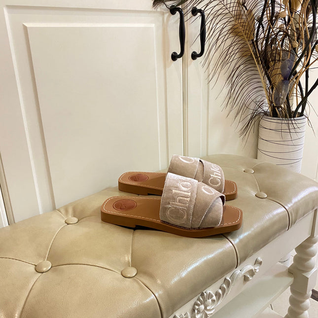 WOODY SLIDES IN LIGHT BEIGE IN VELVET WITH EMBROIDERED LOGO STRAPS