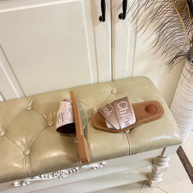 WOODY SLIDES IN DARK PINK IN VELVET WITH EMBROIDERED LOGO STRAPS