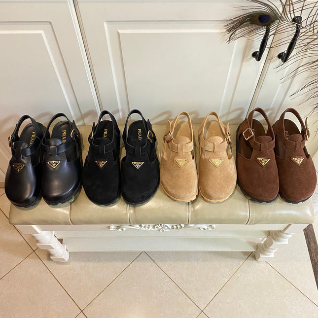 RUBBER SOLE SANDALS IN BLACK SUEDE