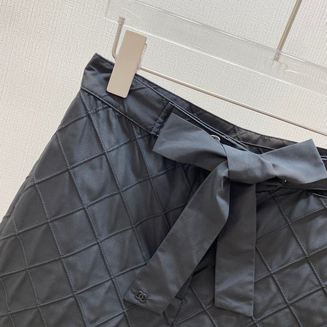 CHANEL 25S BELTED SHORTS STYLE 215