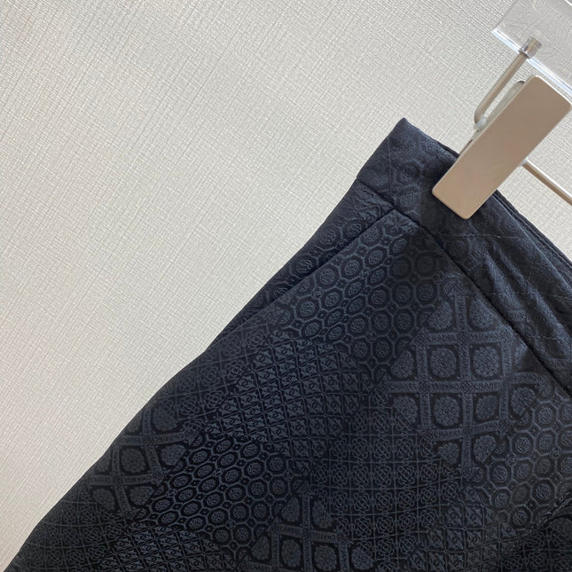 CHANEL 25S STRAIGHT WIDE-LEG PANTS STYLE 155