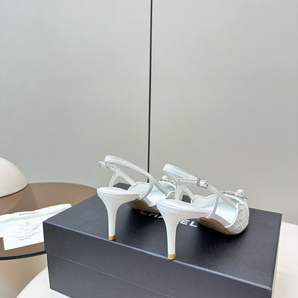 CC SLINGBACK 25S IN WHITE LACE FABRIC WITH SILVER HARDWARE