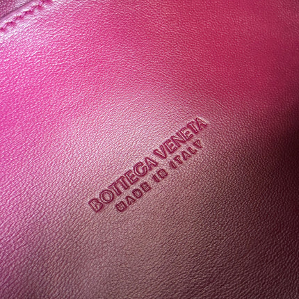 BOTTEGA VENETA 25S SMALL PARACHUTE 21 IN RASPBERRY PINK CALFSKIN GOLD HARDWARE